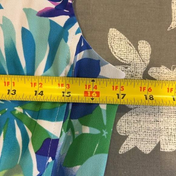 🌴”Dressbarn” Women’s Tropical Floral Print Blues/Greens/Purple Hues Midi Dress🌿 - Picture 7 of 12